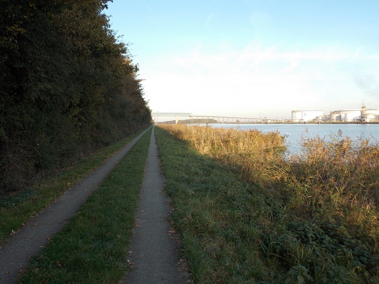 fahrrad weg von glücksstadt nach brunsbüttel