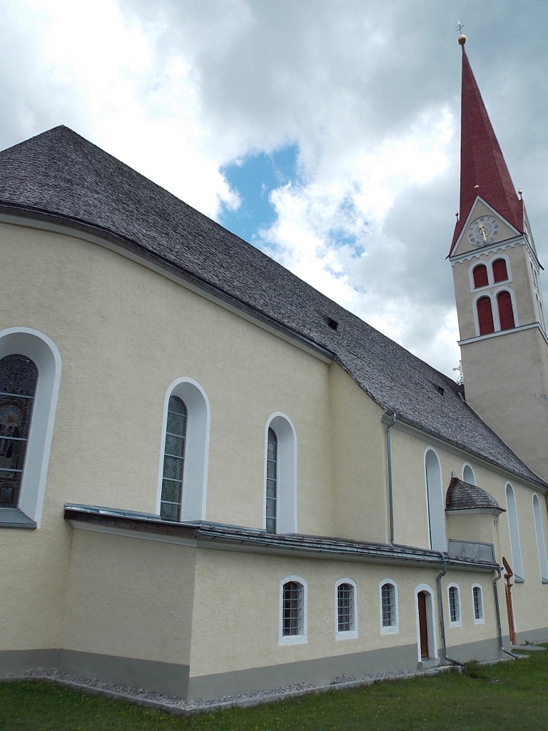 Holzgau Kirche Unserer Lieben Frau Mariä Himmelfahrt