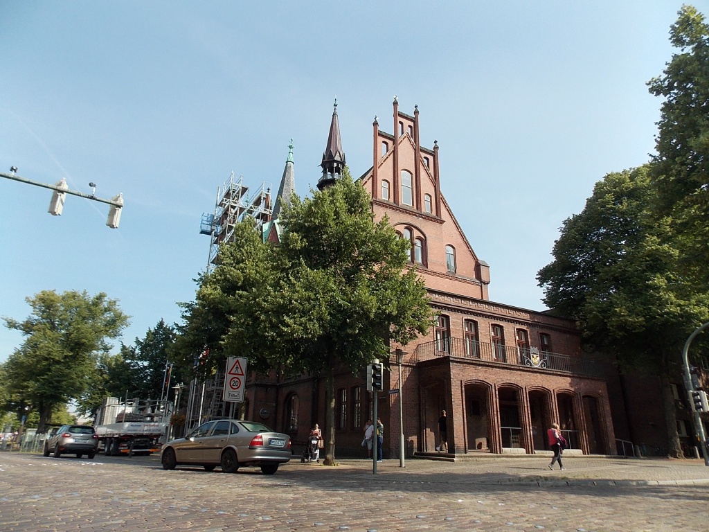 Neumünster Rathaus