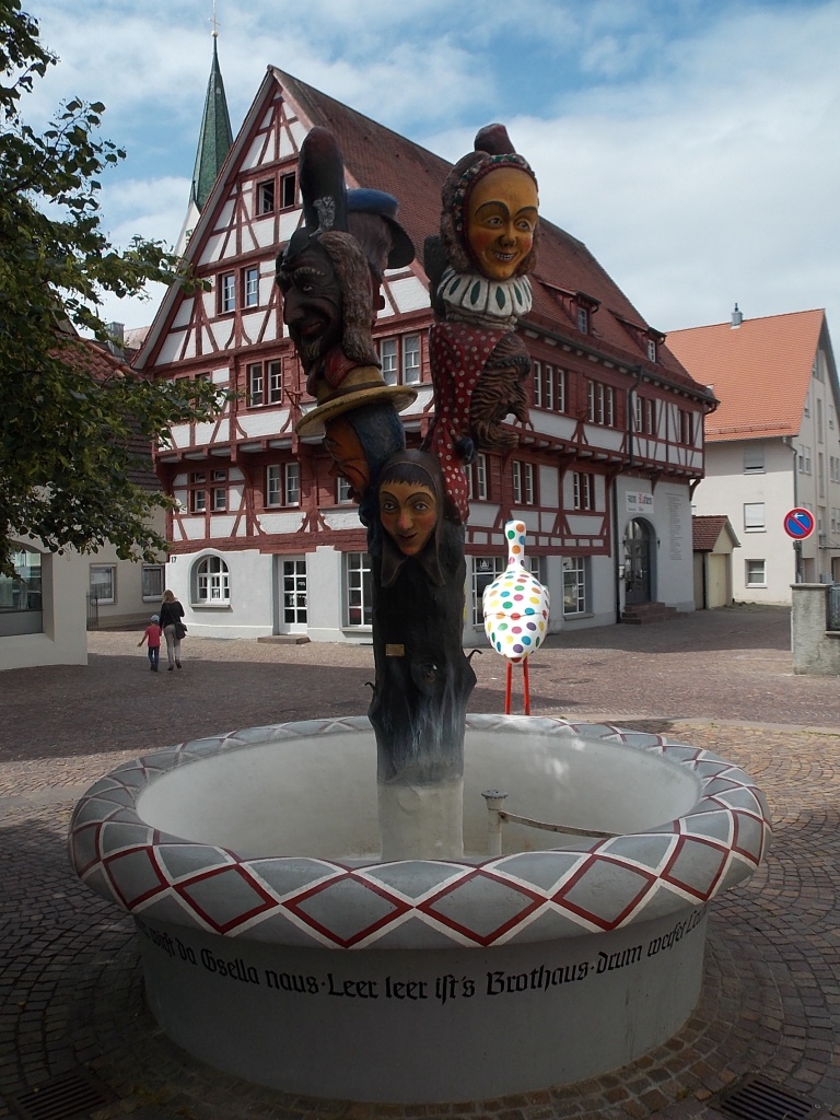 Bad Saulgau Narrenbrunnen