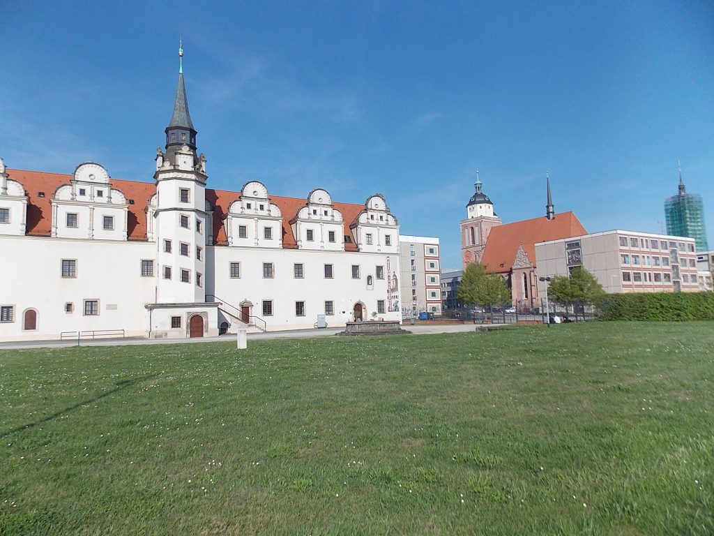 Dessau Residenschloss mit Kirch