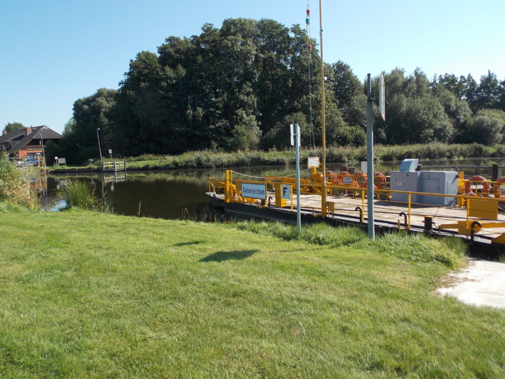 Elbe-Lübeck-Kanal Siebenbäumen